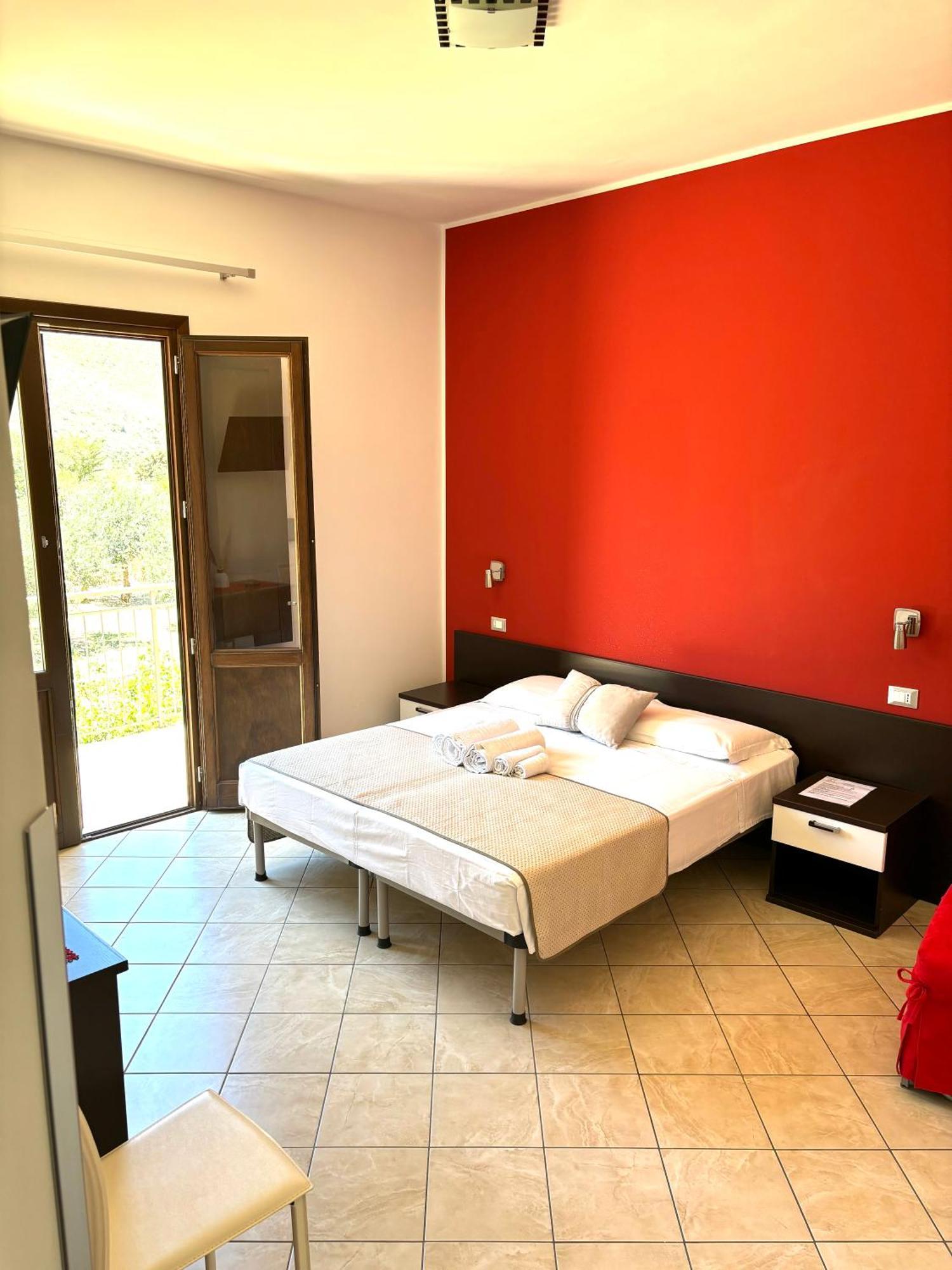 Bed And Breakfast Turi Castelluzzo Εξωτερικό φωτογραφία